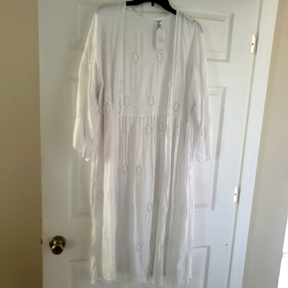 Long White Féminine Cotton Duster